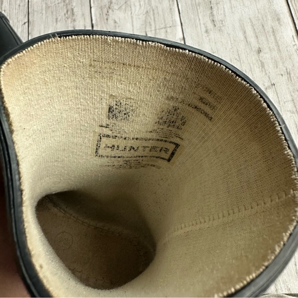 PREOWNED KIDS GIRLS BLACK HUNTER RAIN BOOTS SIZE 8 - Picture 11 of 12